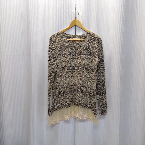 Altr'd State Knit Sweater With Roses Lace Hem Size S/M 38" Chest Black & White - Picture 3 of 7